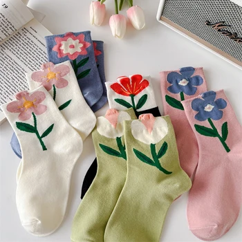1 пара женских носков в японском корейском стиле с мультяшным цветком карамельного цвета, носки средней длины, Женские дышащие повседневные короткие носки Изображение