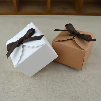 50шт Коробка из крафт-бумаги, свадебная коробка конфет с лентой, квадратная подарочная коробка для вечеринки 