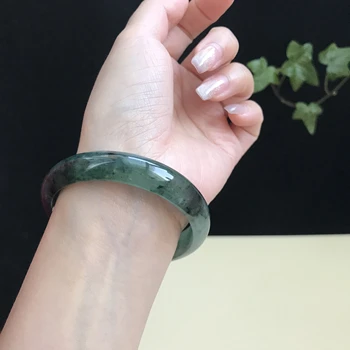 Бирма 100% Натуральный высококачественный браслет из жадеита, ювелирные изделия, нефритовые браслеты для женщин 57 мм (с сертификатом) Изображение