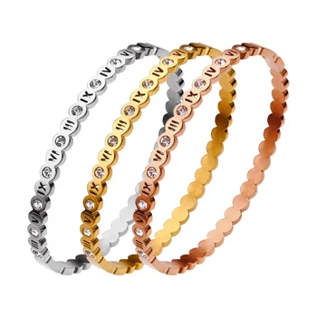 Женские выдалбливают браслеты с цифрами Roam с кубическим цирконием AAA +, модные свадебные украшения из нержавеющей стали золотого цвета для пар Изображение