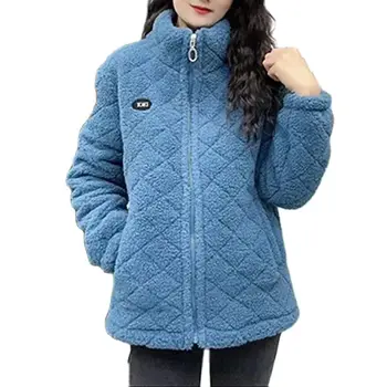 Куртка с хлопковой подкладкой из искусственного ягненка, женское новое пальто с бархатной подкладкой, мать среднего возраста Носит зимнее теплое пальто из зернистого бархата. Изображение