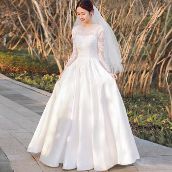 Легкое свадебное платье из французского атласа Серии Mori 2022, новое платье принцессы-феи с хвостом невесты, летом выглядит тонким и мечтательным Изображение