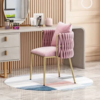 Современный Офисный Светлый Роскошный обеденный стул с Розовой подушкой, обеденный стул в скандинавском стиле, Удобное дизайнерское украшение Sedie Da Pranzo Изображение